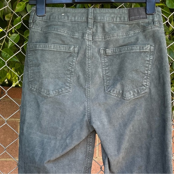 Jeans Corduroy American Eagle Pant Straight Leg  Mom Size 4 - Picture 5 of 10